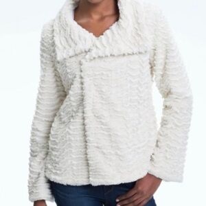 Patagonia Pelage fluffy ivory Fleece Jacket Size women’s small S full zip
